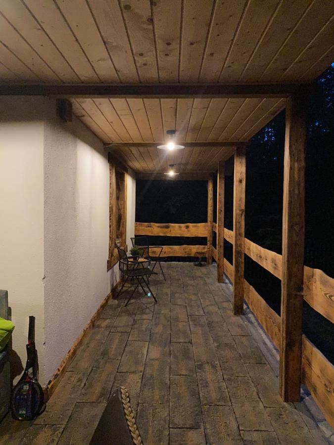 Domek Serce Lasu Hutki Exterior foto